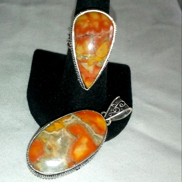 Hand Crafted Jewelry - Vintage Natural brown jasper pendant and ring